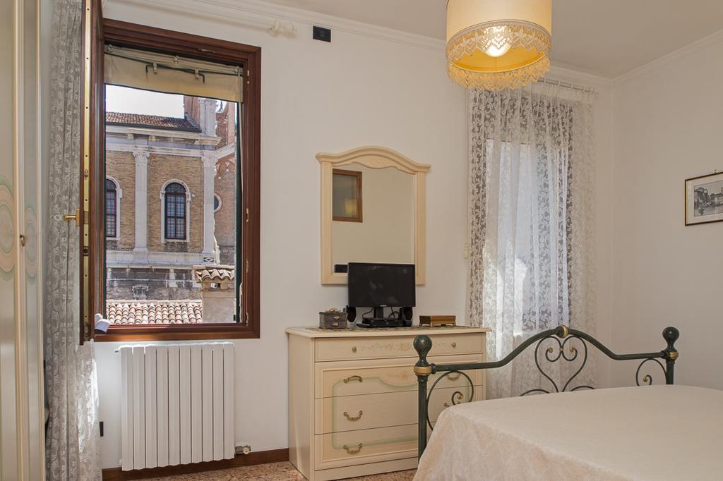Casa San Giovanni E Paolo Veneza Exterior foto
